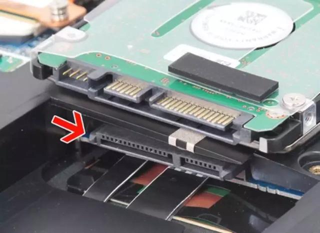電腦裝了固態(tài)硬盤還是慢?SSD速度慢的原因和解決方法