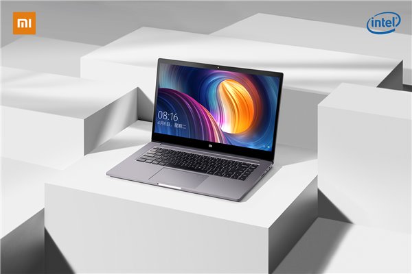 小米游戲本Chinajoy新品發布 :新性能怪獸”配置強悍