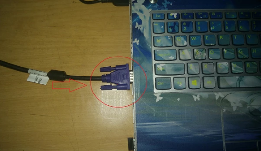 兩個顯示器怎么設置?電腦如何設置兩個顯示器