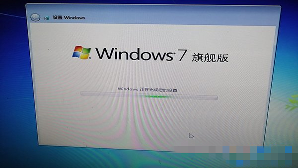 1555147544127244.jpg一鍵重裝系統(tǒng)時(shí)遇到“安裝程序無(wú)法將Windows配置為在此計(jì)算機(jī)的硬件上運(yùn)行”
